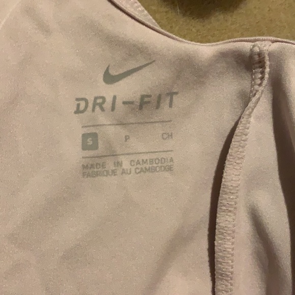 Nike Tank Top - Picture 3 of 3